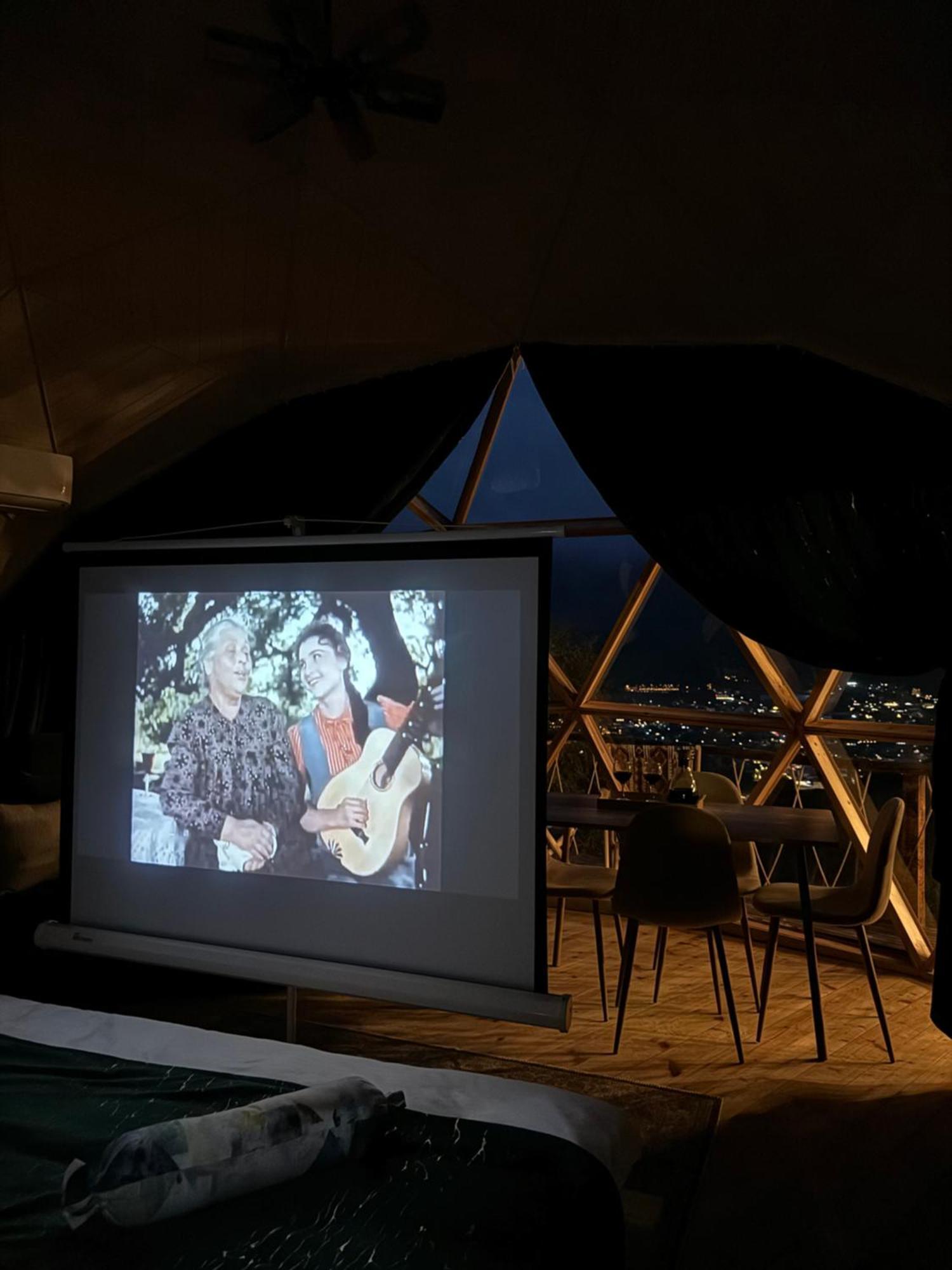 Glamping Emerald كازباجي المظهر الخارجي الصورة