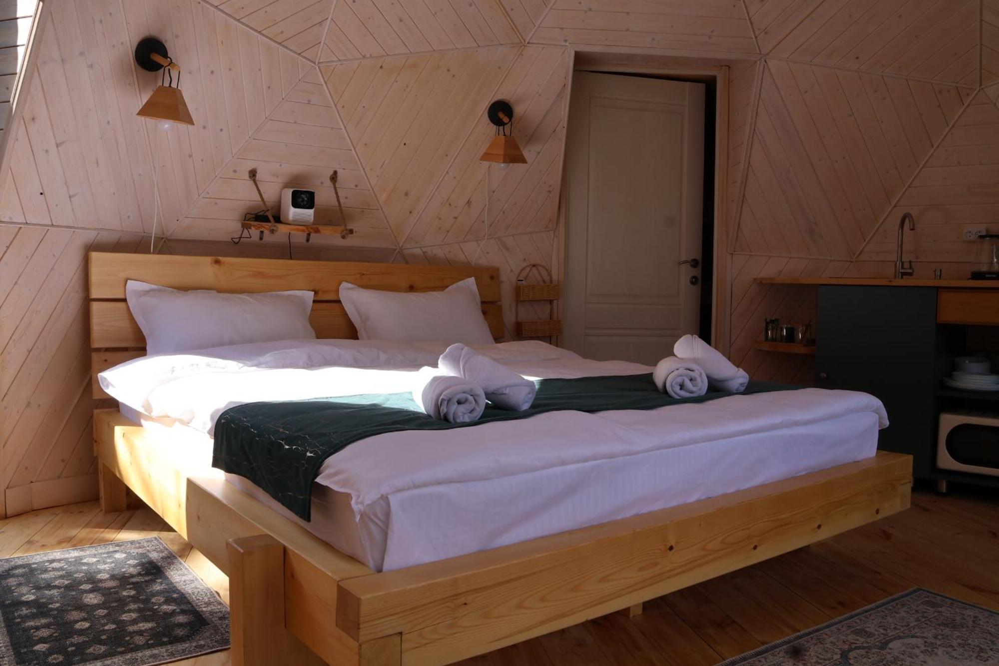 Glamping Emerald كازباجي المظهر الخارجي الصورة